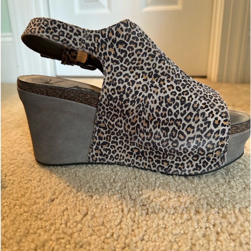 OTBT Jaunt Stone Wedges